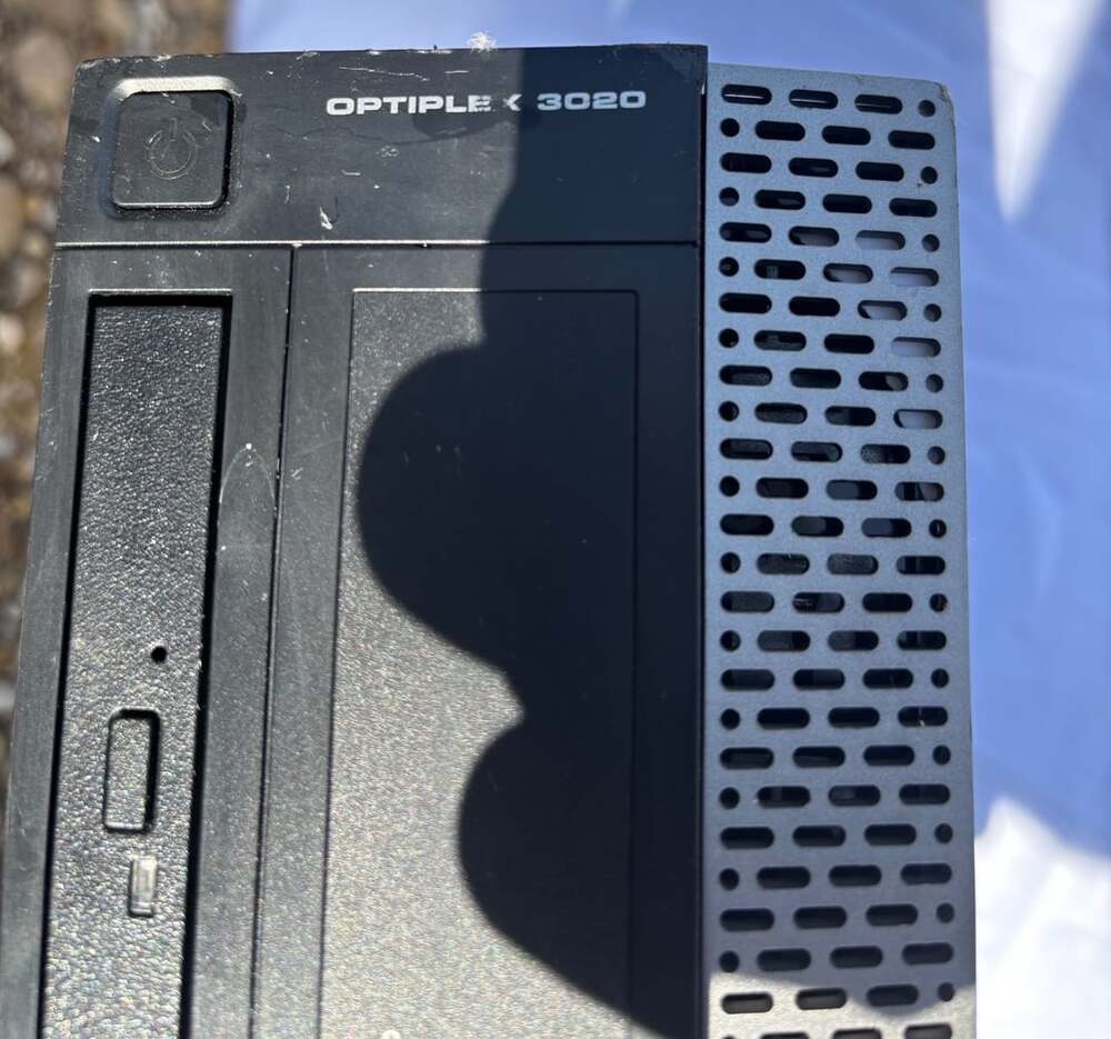 Dell OptiPlex 3020 Small Form Factor (SFF) Desktop Computer